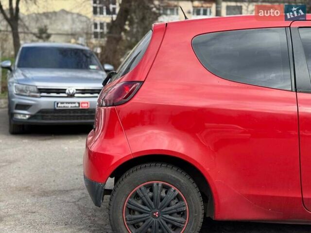 Красный Мицубиси Кольт, объемом двигателя 1.3 л и пробегом 161 тыс. км за 4240 $, фото 13 на Automoto.ua
