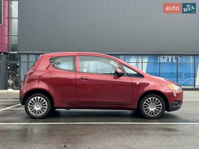 Красный Мицубиси Кольт, объемом двигателя 1.33 л и пробегом 110 тыс. км за 4700 $, фото 8 на Automoto.ua