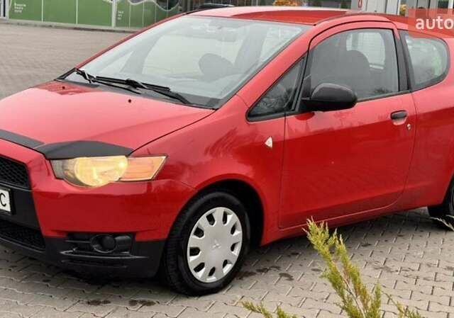 Червоний Міцубісі Кольт, об'ємом двигуна 1.2 л та пробігом 120 тис. км за 3850 $, фото 12 на Automoto.ua