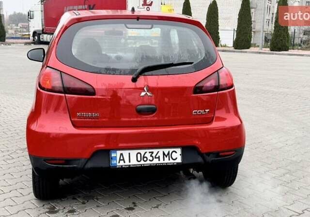 Червоний Міцубісі Кольт, об'ємом двигуна 1.2 л та пробігом 120 тис. км за 3850 $, фото 4 на Automoto.ua