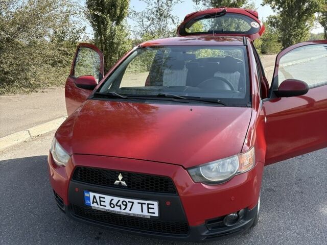 Червоний Міцубісі Кольт, об'ємом двигуна 1.3 л та пробігом 172 тис. км за 4800 $, фото 7 на Automoto.ua
