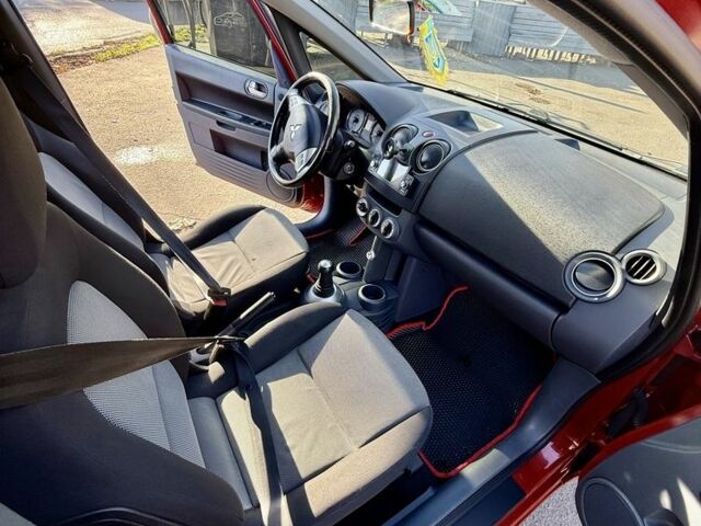 Червоний Міцубісі Кольт, об'ємом двигуна 1.3 л та пробігом 269 тис. км за 5500 $, фото 16 на Automoto.ua