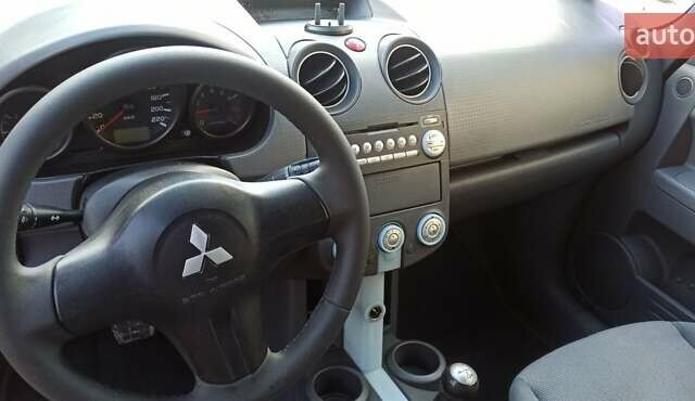 Міцубісі Кольт, об'ємом двигуна 1.3 л та пробігом 260 тис. км за 3900 $, фото 14 на Automoto.ua