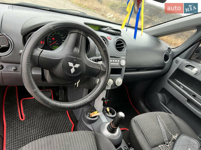 Мицубиси Кольт, объемом двигателя 1.3 л и пробегом 260 тыс. км за 4900 $, фото 17 на Automoto.ua