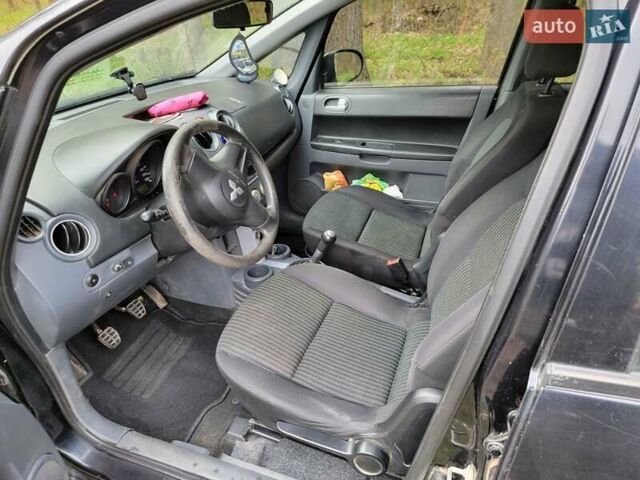 Мицубиси Кольт, объемом двигателя 1.3 л и пробегом 240 тыс. км за 3500 $, фото 9 на Automoto.ua