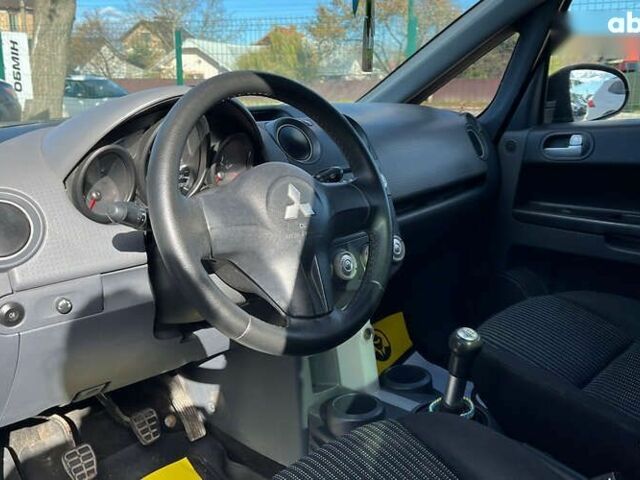 Міцубісі Кольт, об'ємом двигуна 1.3 л та пробігом 217 тис. км за 4400 $, фото 6 на Automoto.ua