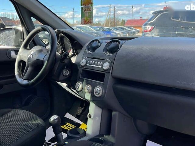 Міцубісі Кольт, об'ємом двигуна 1.3 л та пробігом 217 тис. км за 4400 $, фото 16 на Automoto.ua