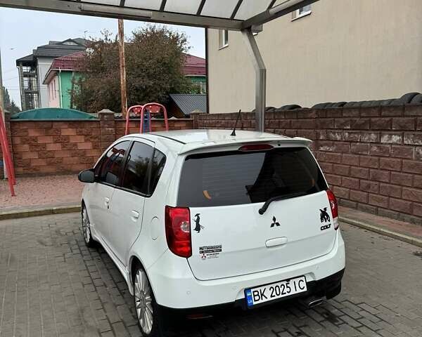 Мицубиси Кольт, объемом двигателя 1.33 л и пробегом 318 тыс. км за 5499 $, фото 18 на Automoto.ua