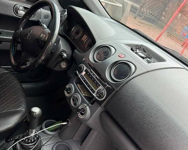 Мицубиси Кольт, объемом двигателя 1.33 л и пробегом 318 тыс. км за 5499 $, фото 9 на Automoto.ua