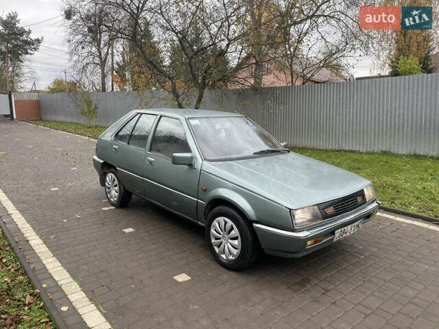 Міцубісі Кольт 1987 у Чернівцях на Automoto.ua Сірий Міцубісі Кольт, об'ємом двигуна 1.8 л та пробігом 232 тис. км за 600 $, фото 4 на Automoto.ua