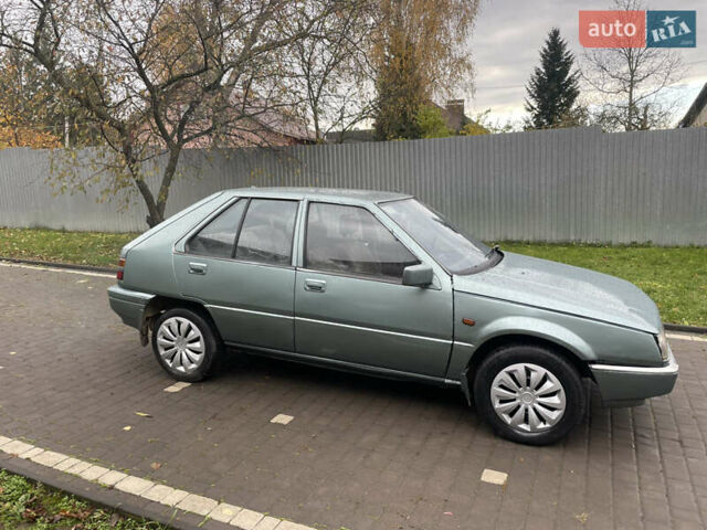 Міцубісі Кольт 1987 у Чернівцях на Automoto.ua Сірий Міцубісі Кольт, об'ємом двигуна 1.8 л та пробігом 232 тис. км за 600 $, фото 5 на Automoto.ua