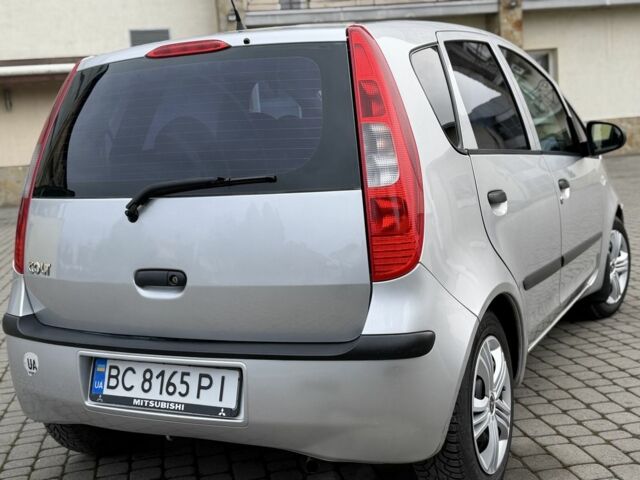 Сірий Міцубісі Кольт, об'ємом двигуна 1.3 л та пробігом 200 тис. км за 3550 $, фото 9 на Automoto.ua
