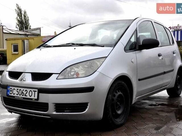 Міцубісі Кольт 2004 у Львові на Automoto.ua Сірий Міцубісі Кольт, об'ємом двигуна 1.3 л та пробігом 210 тис. км за 3500 $, фото 2 на Automoto.ua