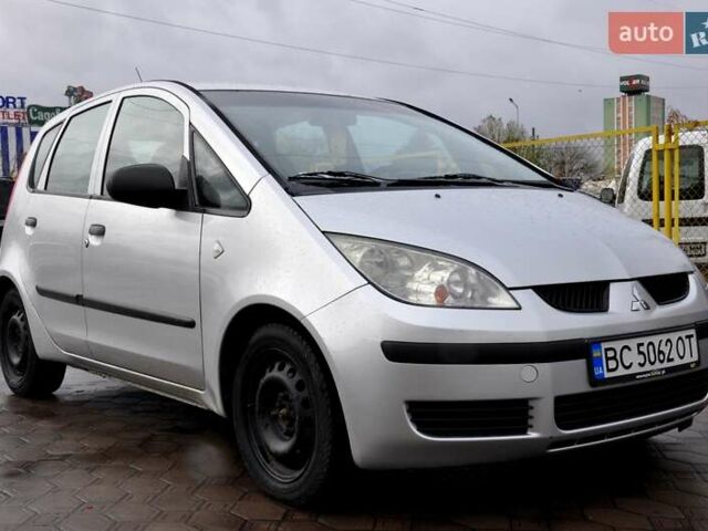 Міцубісі Кольт 2004 у Львові на Automoto.ua Сірий Міцубісі Кольт, об'ємом двигуна 1.3 л та пробігом 210 тис. км за 3500 $, фото 6 на Automoto.ua