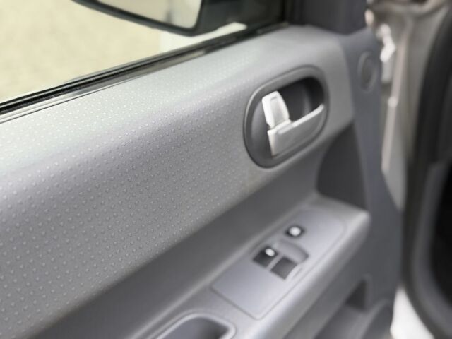 Сірий Міцубісі Кольт, об'ємом двигуна 1.3 л та пробігом 200 тис. км за 3550 $, фото 17 на Automoto.ua