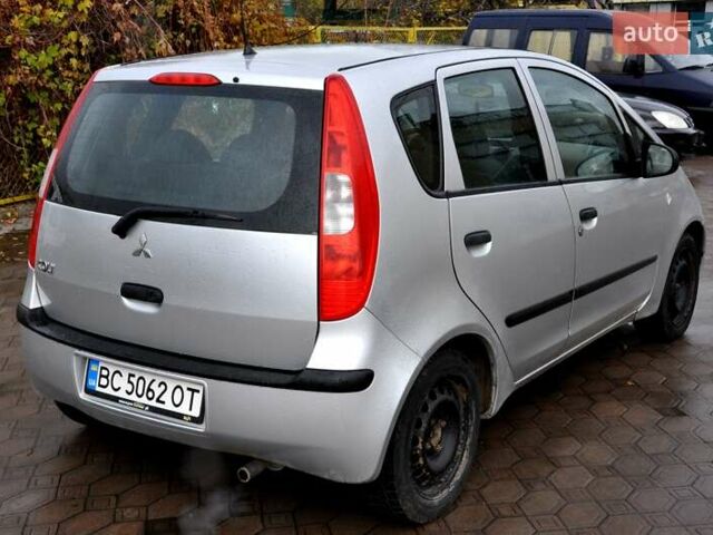 Міцубісі Кольт 2004 у Львові на Automoto.ua Сірий Міцубісі Кольт, об'ємом двигуна 1.3 л та пробігом 210 тис. км за 3500 $, фото 8 на Automoto.ua