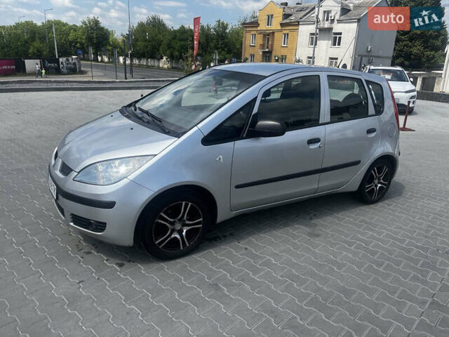 Сірий Міцубісі Кольт, об'ємом двигуна 1.3 л та пробігом 232 тис. км за 4000 $, фото 3 на Automoto.ua