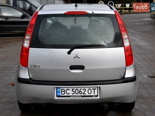 Міцубісі Кольт 2004 у Львові на Automoto.ua Сірий Міцубісі Кольт, об'ємом двигуна 1.3 л та пробігом 210 тис. км за 3500 $, фото 10 на Automoto.ua