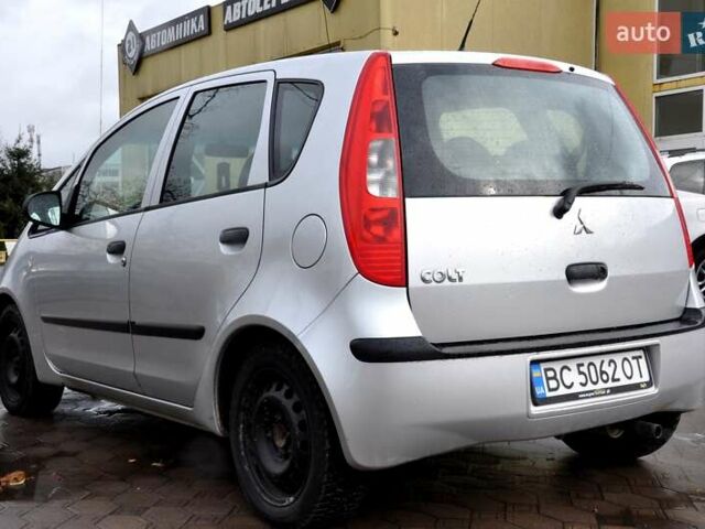 Міцубісі Кольт 2004 у Львові на Automoto.ua Сірий Міцубісі Кольт, об'ємом двигуна 1.3 л та пробігом 210 тис. км за 3500 $, фото 13 на Automoto.ua