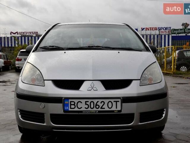 Міцубісі Кольт 2004 у Львові на Automoto.ua Сірий Міцубісі Кольт, об'ємом двигуна 1.3 л та пробігом 210 тис. км за 3500 $, фото 4 на Automoto.ua