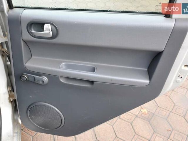 Міцубісі Кольт 2004 у Львові на Automoto.ua Сірий Міцубісі Кольт, об'ємом двигуна 1.3 л та пробігом 210 тис. км за 3500 $, фото 21 на Automoto.ua