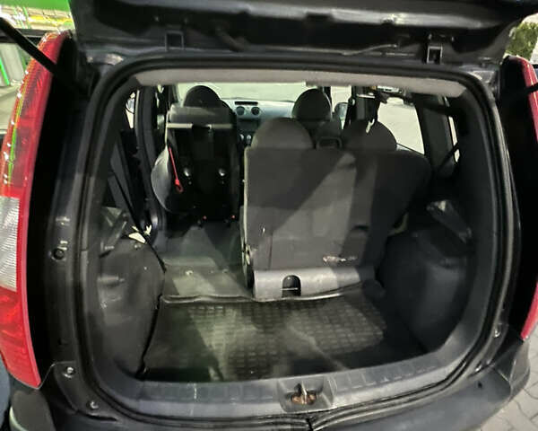 Серый Мицубиси Кольт, объемом двигателя 1.33 л и пробегом 255 тыс. км за 3250 $, фото 12 на Automoto.ua