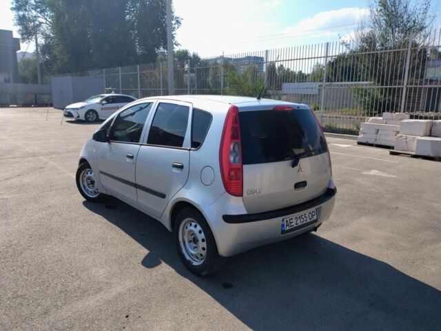 Сірий Міцубісі Кольт, об'ємом двигуна 1.3 л та пробігом 178 тис. км за 4000 $, фото 4 на Automoto.ua