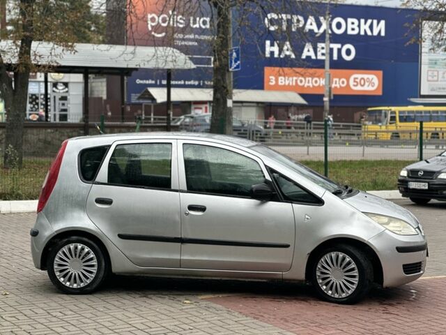 Міцубісі Кольт 2005 у Києві на Automoto.ua Сірий Міцубісі Кольт, об'ємом двигуна 1.5 л та пробігом 240 тис. км за 3750 $, фото 3 на Automoto.ua