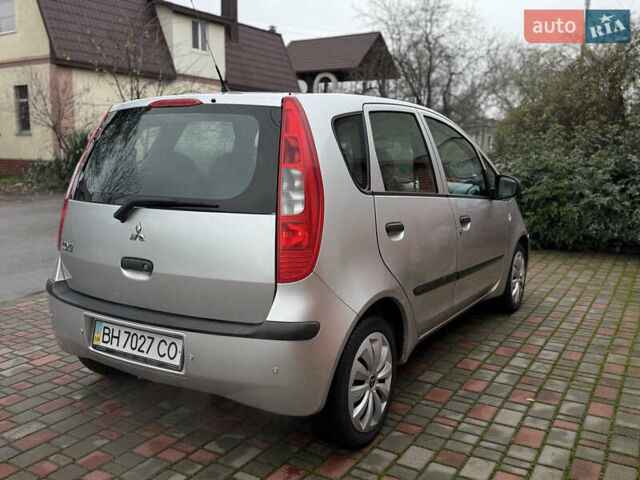 Серый Мицубиси Кольт, объемом двигателя 1.33 л и пробегом 129 тыс. км за 3950 $, фото 3 на Automoto.ua