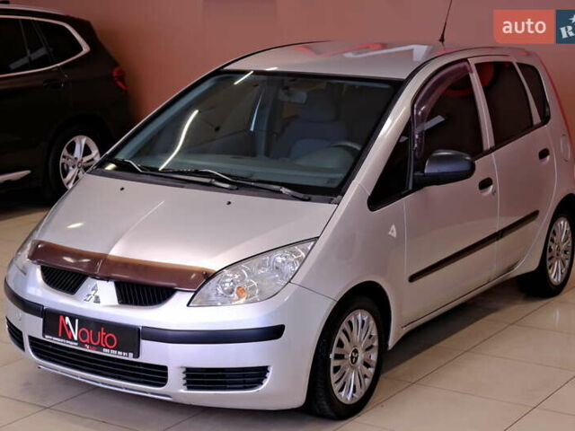 Сірий Міцубісі Кольт, об'ємом двигуна 1.3 л та пробігом 156 тис. км за 4400 $, фото 2 на Automoto.ua