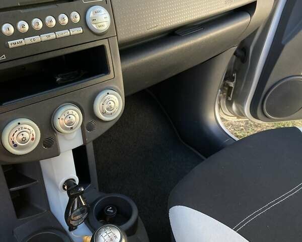 Сірий Міцубісі Кольт, об'ємом двигуна 1.3 л та пробігом 188 тис. км за 4100 $, фото 20 на Automoto.ua