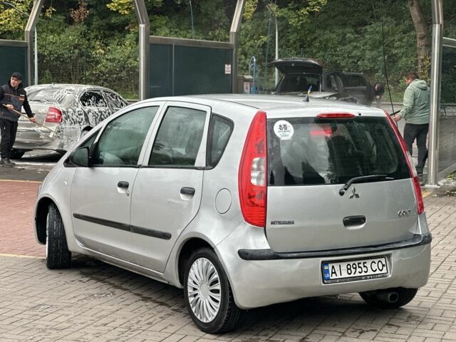 Міцубісі Кольт 2005 у Києві на Automoto.ua Сірий Міцубісі Кольт, об'ємом двигуна 1.5 л та пробігом 240 тис. км за 3750 $, фото 5 на Automoto.ua