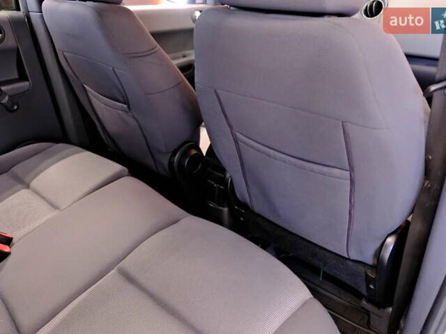 Сірий Міцубісі Кольт, об'ємом двигуна 1.3 л та пробігом 156 тис. км за 4400 $, фото 31 на Automoto.ua