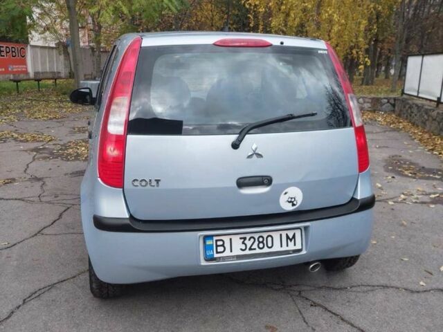 Міцубісі Кольт 2005 у Кременчуге на Automoto.ua Сірий Міцубісі Кольт, об'ємом двигуна 1.3 л та пробігом 250 тис. км за 3700 $, фото 4 на Automoto.ua