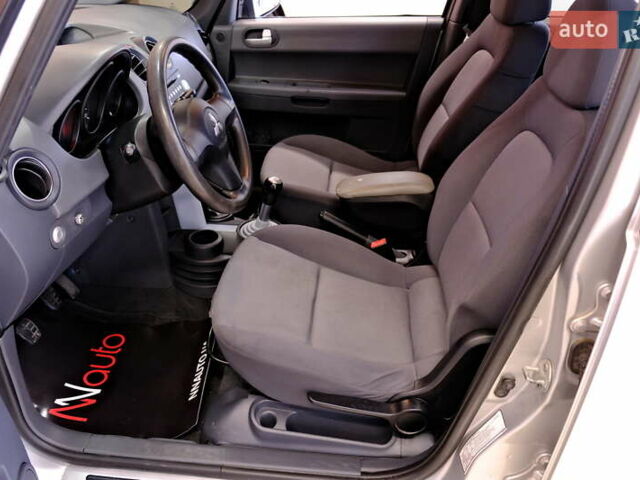 Сірий Міцубісі Кольт, об'ємом двигуна 1.3 л та пробігом 156 тис. км за 4400 $, фото 22 на Automoto.ua