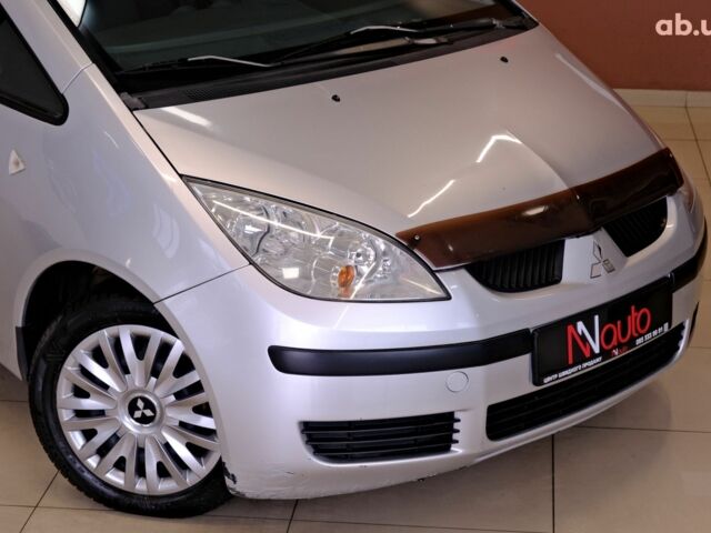 Серый Мицубиси Кольт, объемом двигателя 1.3 л и пробегом 156 тыс. км за 4400 $, фото 2 на Automoto.ua