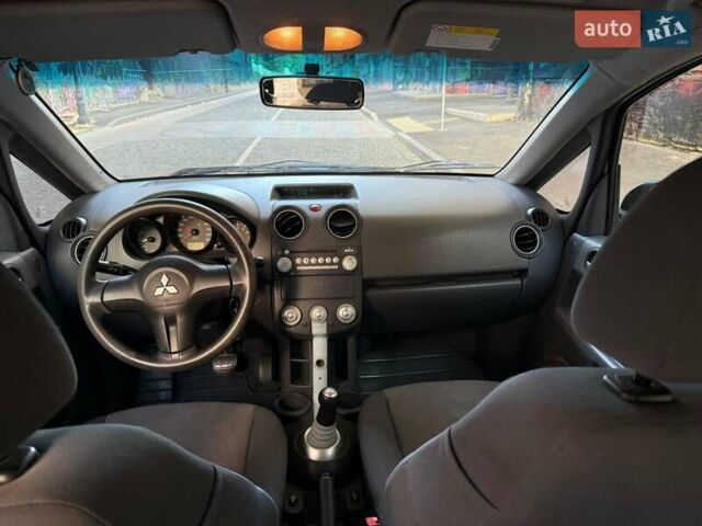 Міцубісі Кольт 2005 у Белгород-Днестровском на Automoto.ua Сірий Міцубісі Кольт, об'ємом двигуна 1.3 л та пробігом 219 тис. км за 4200 $, фото 7 на Automoto.ua
