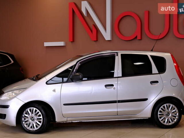 Сірий Міцубісі Кольт, об'ємом двигуна 1.3 л та пробігом 156 тис. км за 4400 $, фото 11 на Automoto.ua