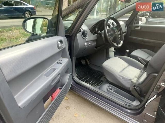 Сірий Міцубісі Кольт, об'ємом двигуна 1.33 л та пробігом 114 тис. км за 4000 $, фото 4 на Automoto.ua