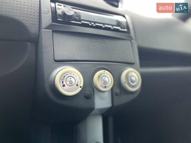 Сірий Міцубісі Кольт, об'ємом двигуна 1.33 л та пробігом 144 тис. км за 4999 $, фото 11 на Automoto.ua