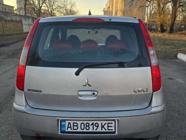 Серый Мицубиси Кольт, объемом двигателя 1.3 л и пробегом 590 тыс. км за 3900 $, фото 2 на Automoto.ua