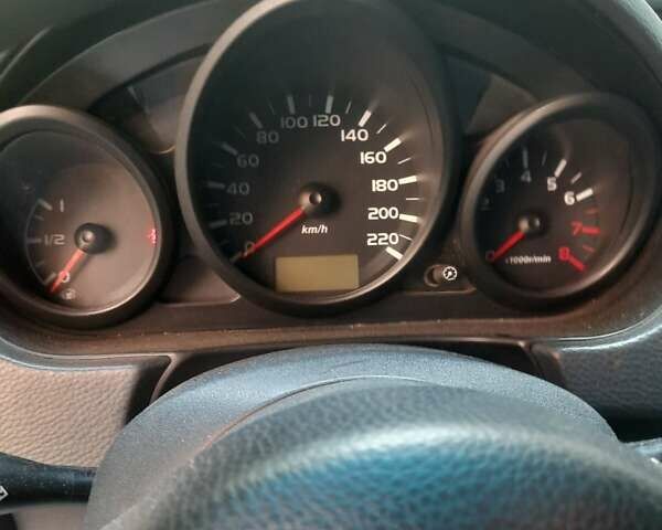 Серый Мицубиси Кольт, объемом двигателя 1.3 л и пробегом 186 тыс. км за 3100 $, фото 3 на Automoto.ua