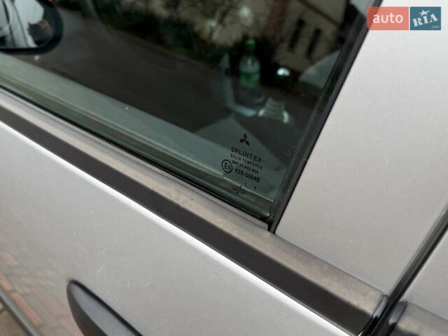 Серый Мицубиси Кольт, объемом двигателя 1.33 л и пробегом 129 тыс. км за 3950 $, фото 17 на Automoto.ua