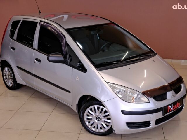 Серый Мицубиси Кольт, объемом двигателя 1.3 л и пробегом 156 тыс. км за 4400 $, фото 3 на Automoto.ua