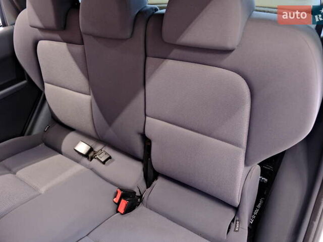 Сірий Міцубісі Кольт, об'ємом двигуна 1.3 л та пробігом 156 тис. км за 4400 $, фото 28 на Automoto.ua