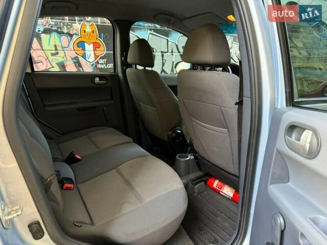 Міцубісі Кольт 2005 у Белгород-Днестровском на Automoto.ua Сірий Міцубісі Кольт, об'ємом двигуна 1.3 л та пробігом 219 тис. км за 4200 $, фото 4 на Automoto.ua