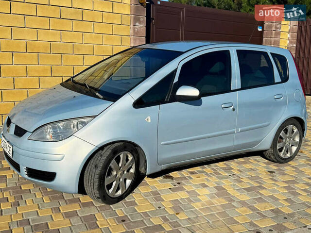 Мицубиси Кольт 2006 в Одессе на Automoto.ua Серый Мицубиси Кольт, объемом двигателя 1.5 л и пробегом 192 тыс. км за 3999 $, фото 2 на Automoto.ua