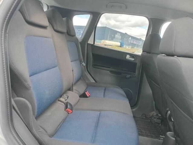 Мицубиси Кольт 2006 в Львове на Automoto.ua Серый Мицубиси Кольт, объемом двигателя 1.3 л и пробегом 179 тыс. км за 3890 $, фото 9 на Automoto.ua