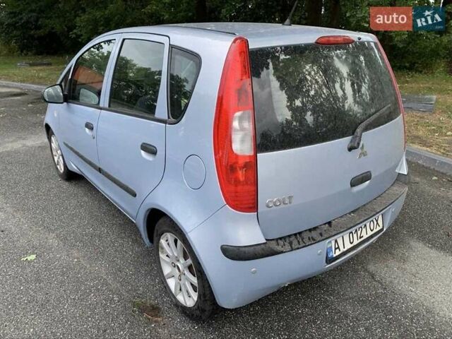 Серый Мицубиси Кольт, объемом двигателя 1.3 л и пробегом 200 тыс. км за 4500 $, фото 5 на Automoto.ua
