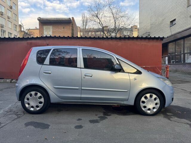 Сірий Міцубісі Кольт, об'ємом двигуна 1.5 л та пробігом 232 тис. км за 3950 $, фото 5 на Automoto.ua